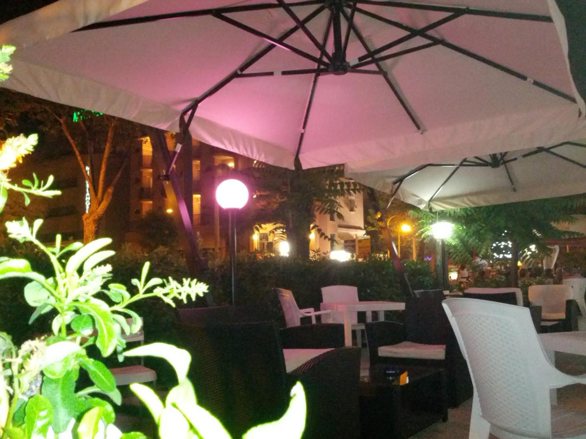 Hotel Le Terrazze Riccione Exterior foto